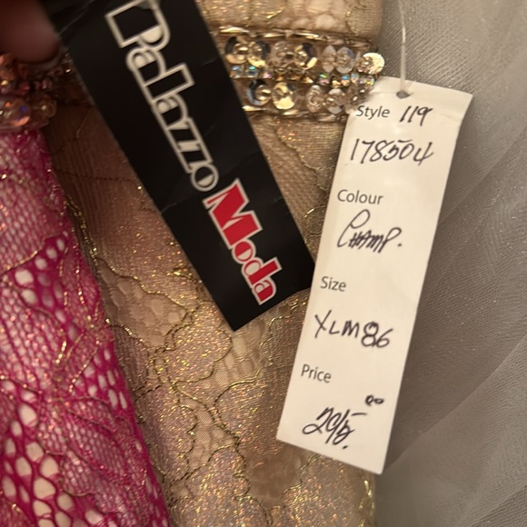 SHORT GLITTER PRINT V-NECK JUNIOR DRESS WITH POCKETS M & XL - NEW W/TAGS - Picture 7 of 7